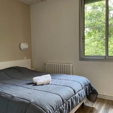 Hotel Les Chênes 2*