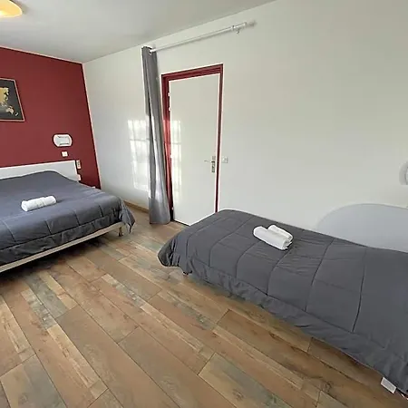Les Chenes Hotel 2*
