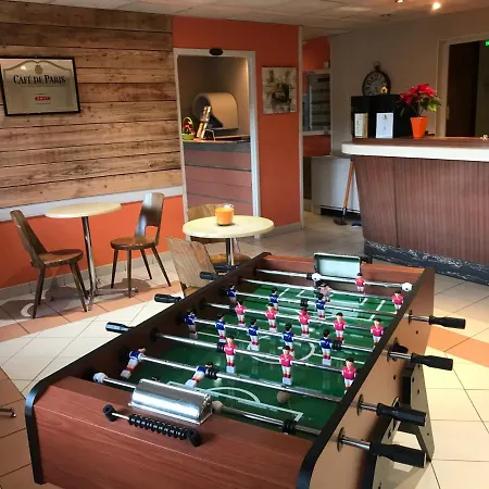 Hotel Les Chênes 2*