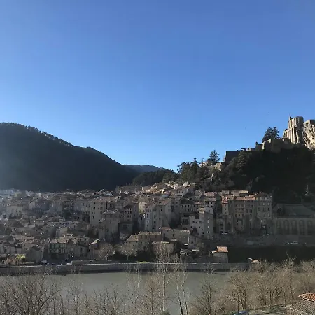 Les Chênes Hotel