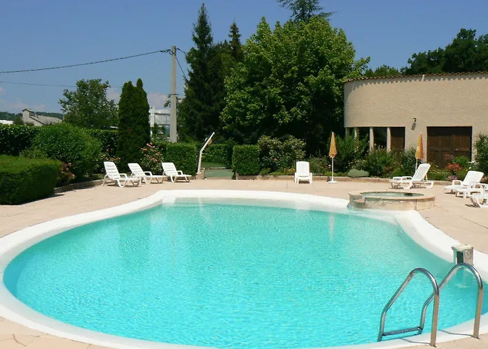 Les Chenes 2* Sisteron